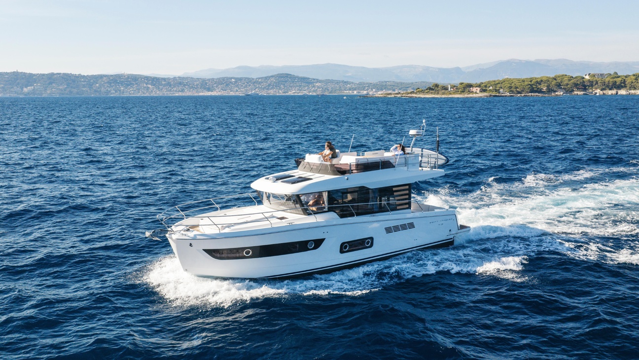 Swift Trawler
